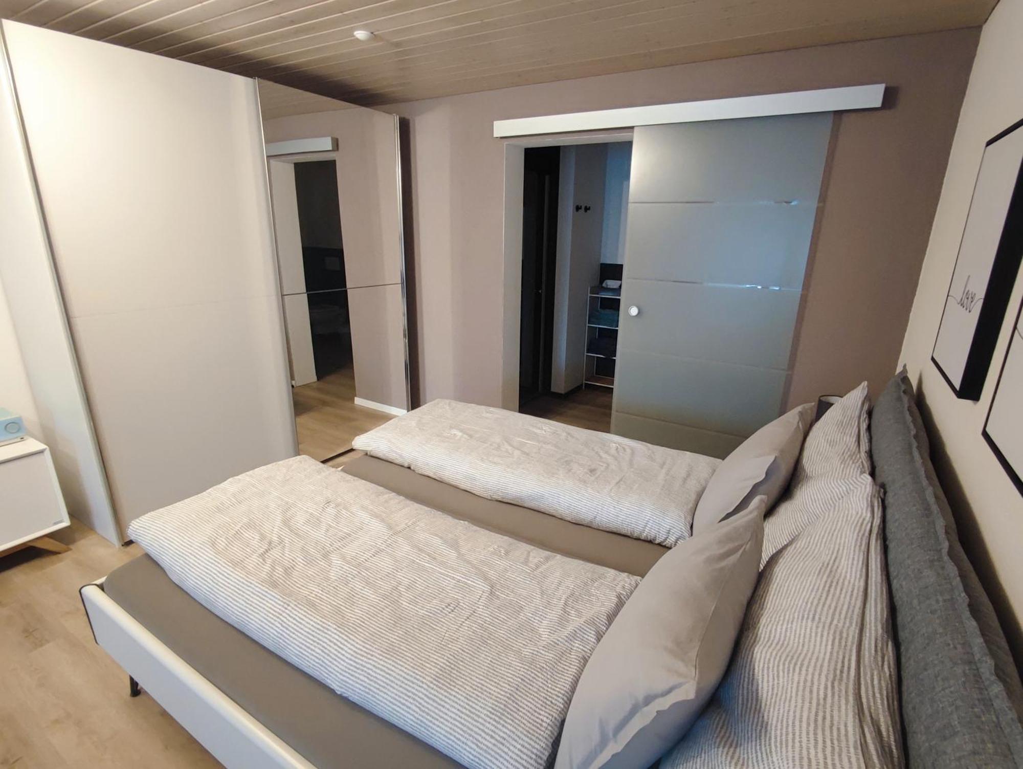 Kleine Auszeit - 2-Zimmer Ferienwohnung Spiez Exteriér fotografie