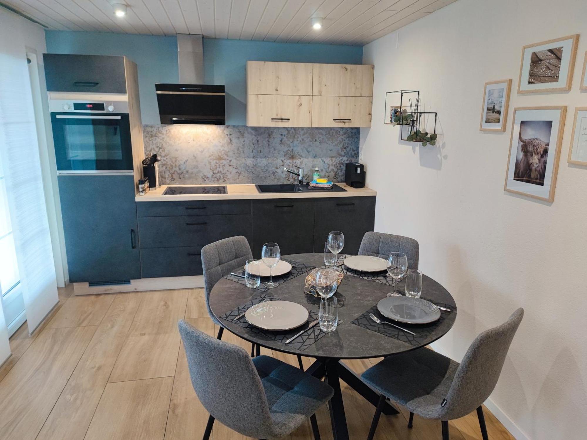Kleine Auszeit - 2-Zimmer Ferienwohnung Spiez Exteriér fotografie